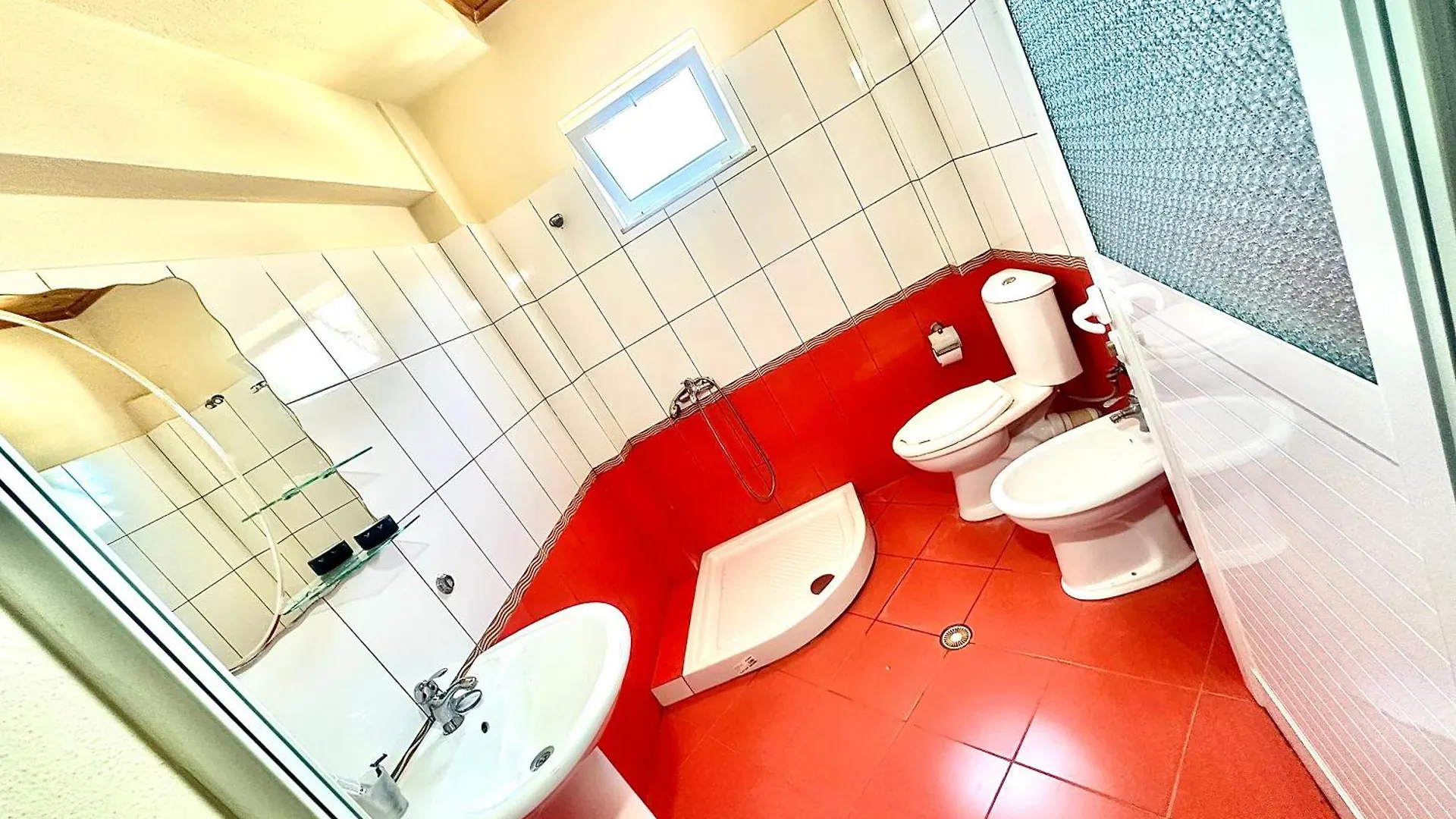 Penthhouse Appartment Sarande 0*,  Albania